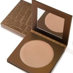 Tarte park ave princess Bronzer light med